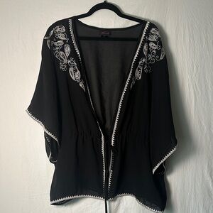 Torrid Black Sheer Kimono with White Detailing